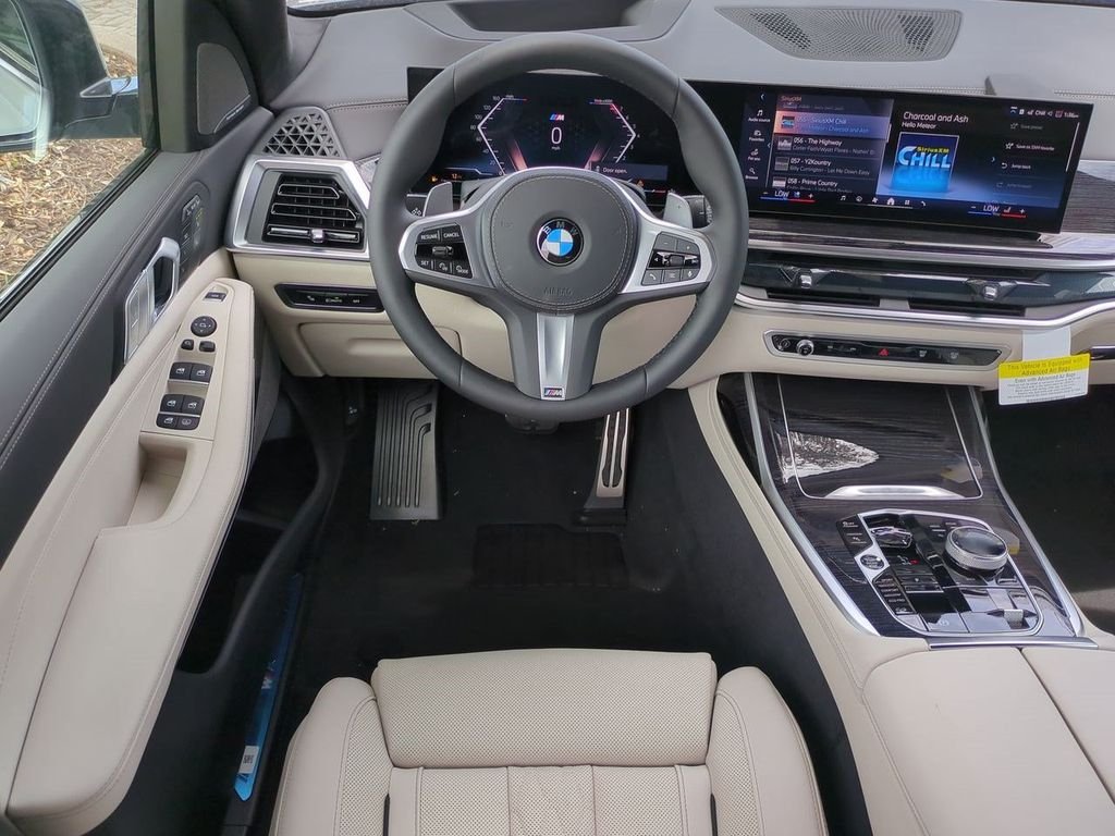 New 2027 Gray Metallic BMW xDrive40i image 16