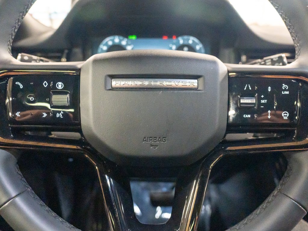 Used 2025 Black Land Rover S image 15