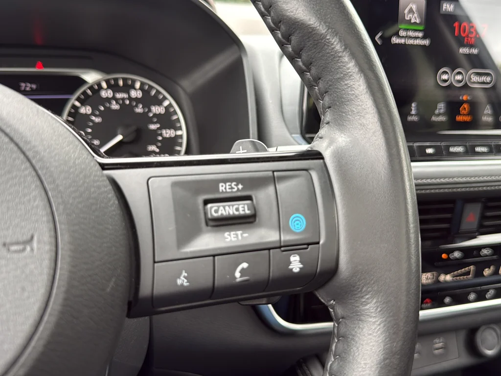 Used 2023 Gray Nissan SL image 16