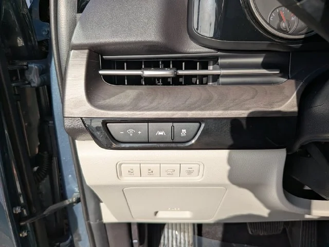 Used 2024 Blue Kia EX image 27
