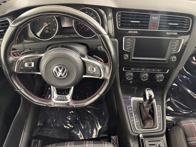 Used 2017 Black Volkswagen S image 24