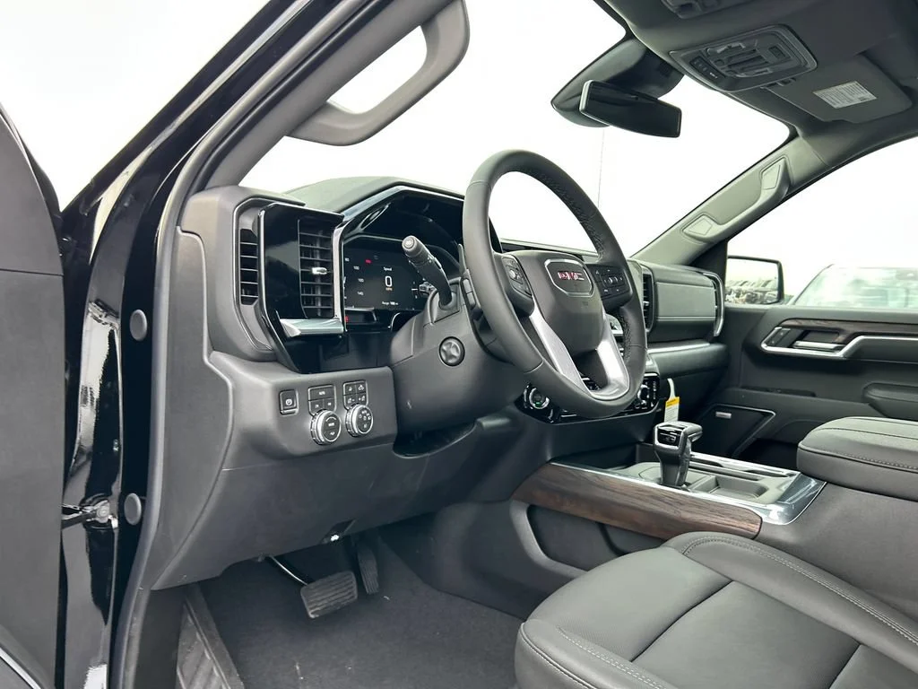 New 2026 Onyx Black GMC SLT image 20