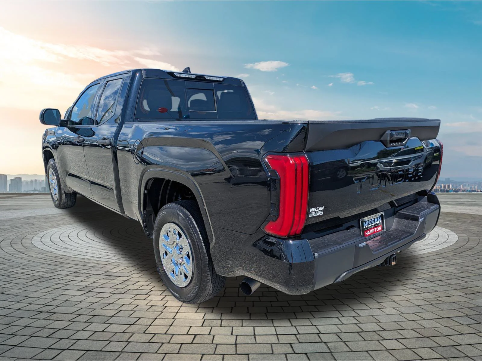 Used 2023 Midnight Black Metallic Toyota SR image 7