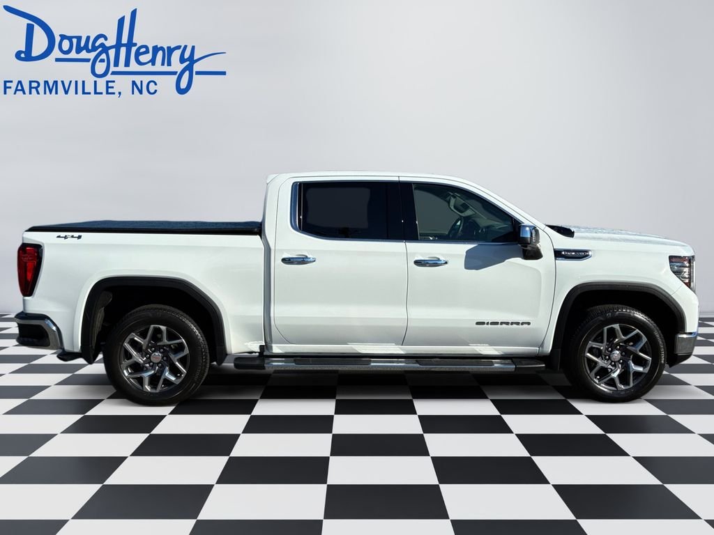 Used 2024 White GMC SLT image 6