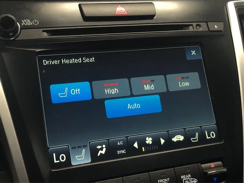 Used 2019 Modern Steel Metallic Acura w/Technology Pkg image 27