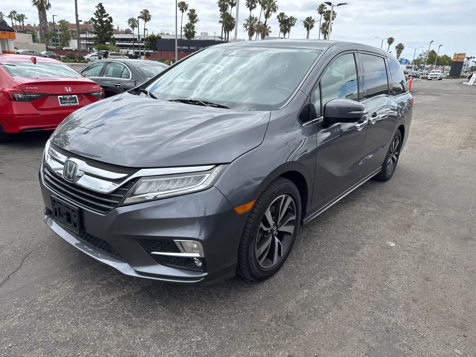 2020 Honda Odyssey Elite's photo