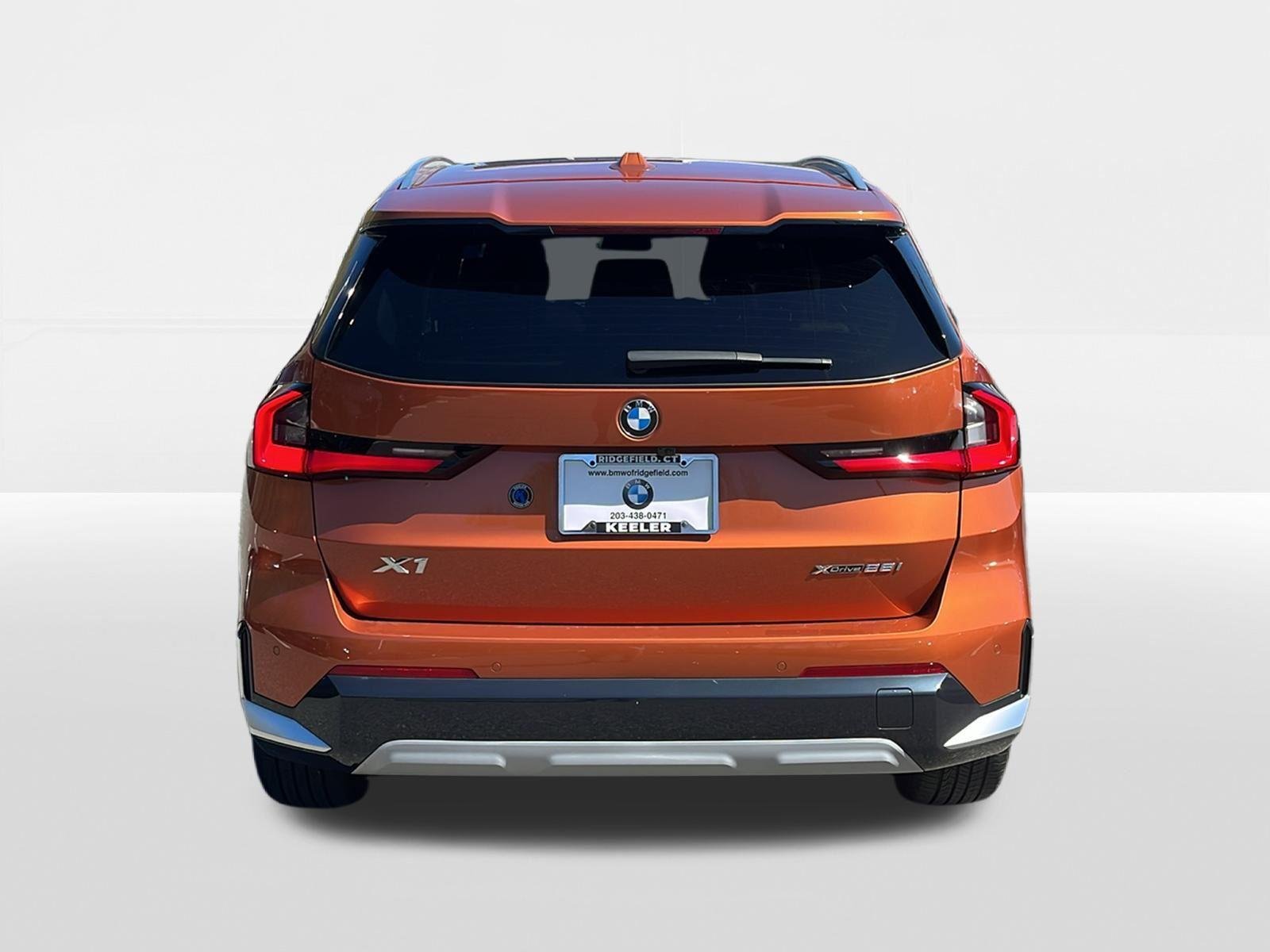 Used 2023 Utah Orange Metallic BMW xDrive28i image 5
