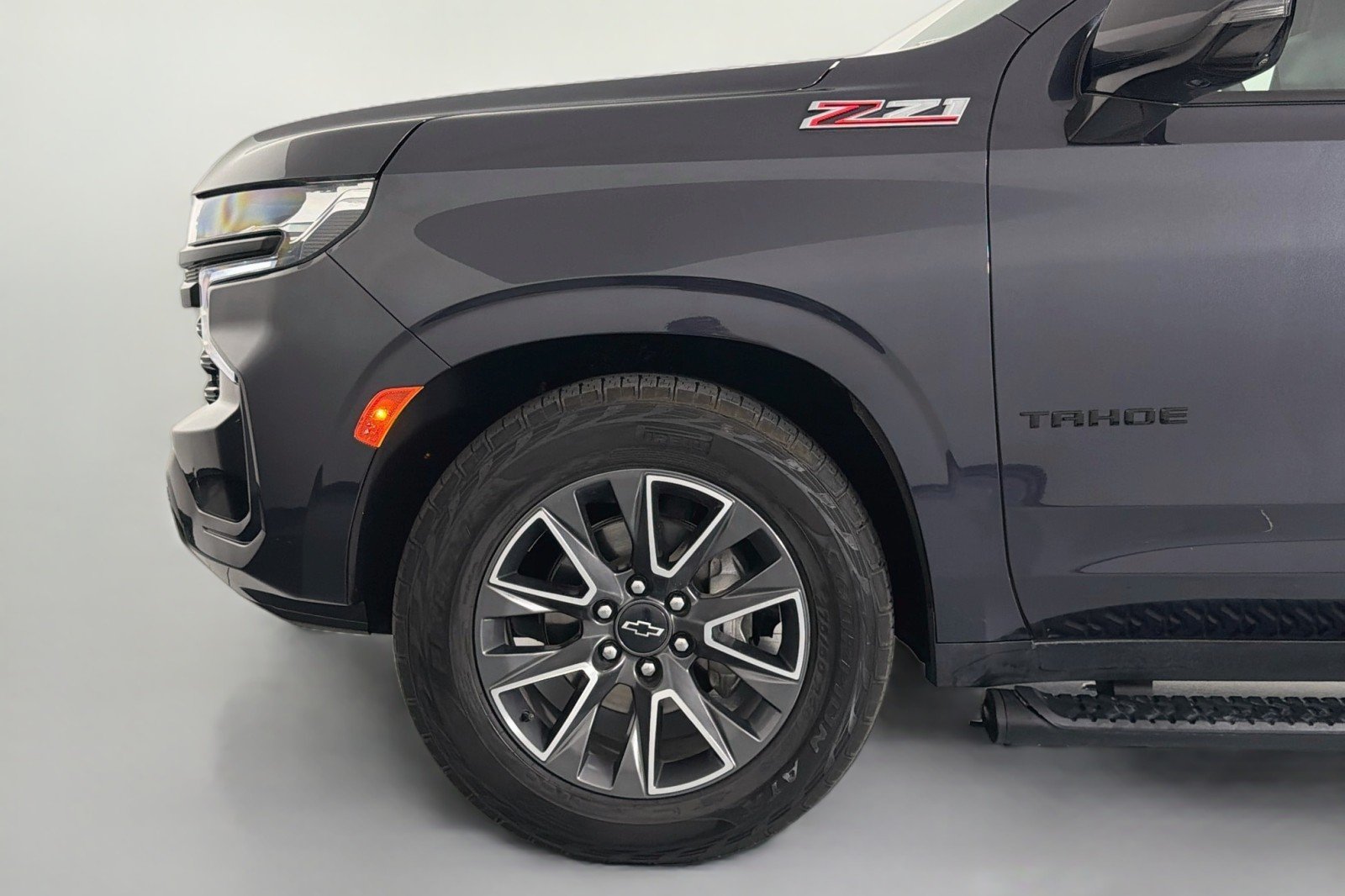 Used 2023 Dark Ash Metallic Chevrolet Z71 image 11