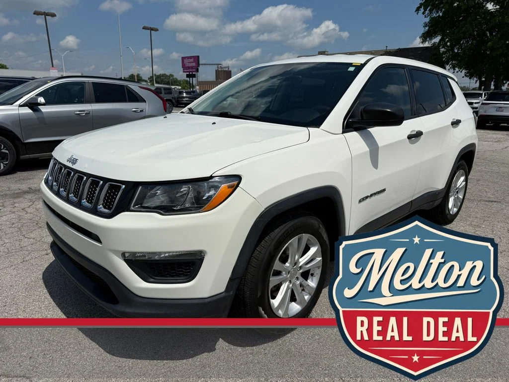 Used 2018 White Jeep Sport image 1