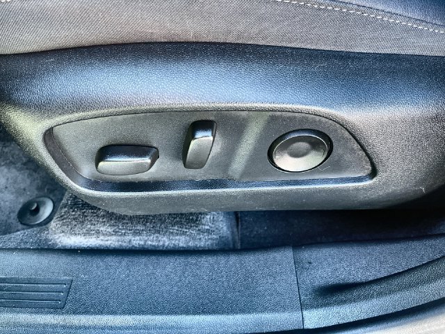 Used 2025 Cacti Green Chevrolet LT image 16