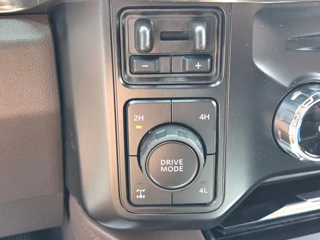 New 2026 Star White Metallic Tri-Coat Ford King Ranch image 26