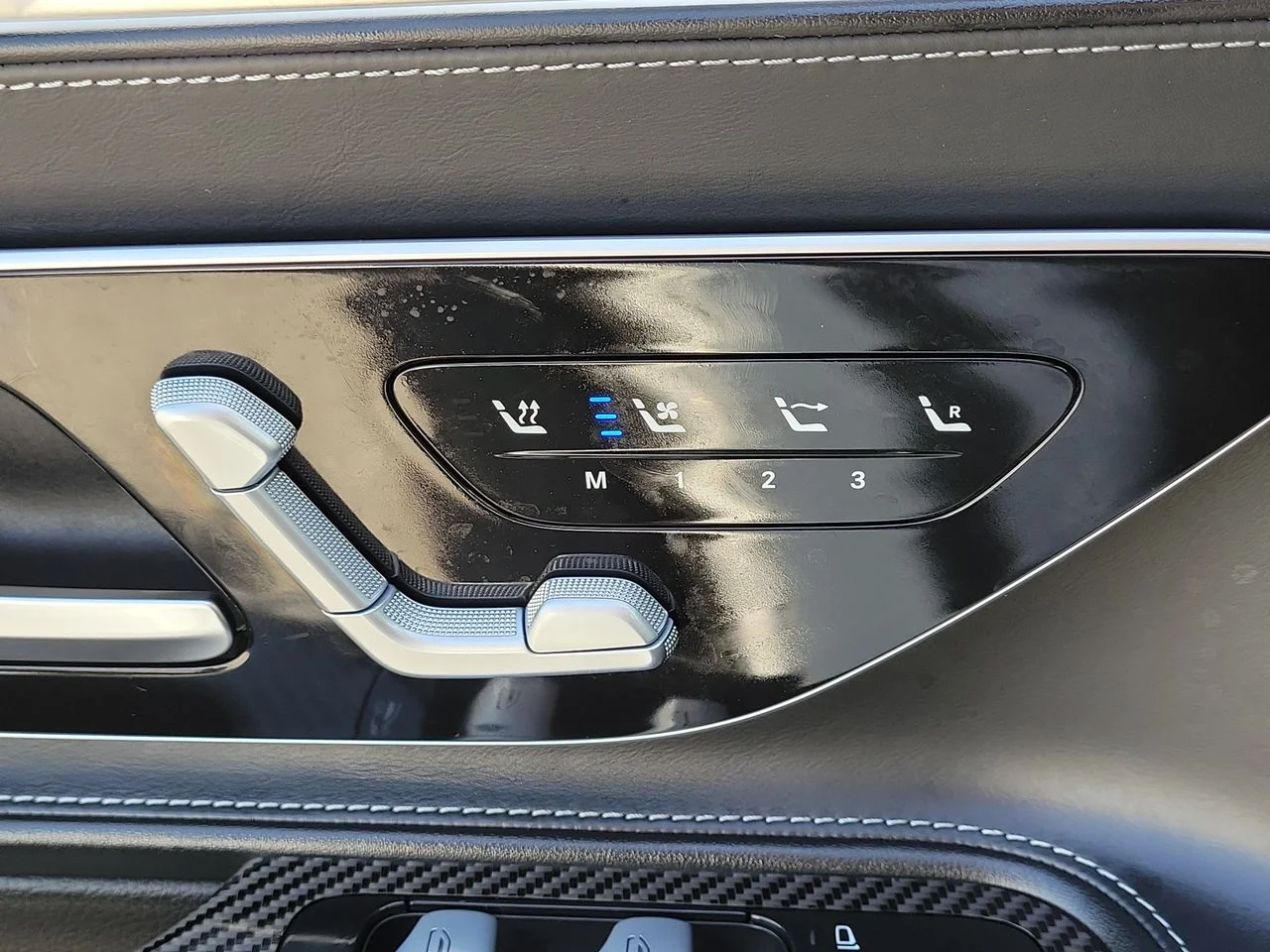 Certified Used 2022 White Mercedes-Benz SL 63 AMG® image 19