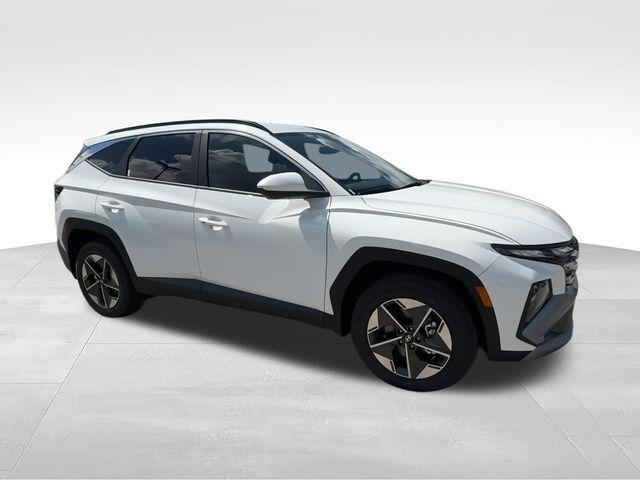 New 2026 White Hyundai SEL AWD image 2