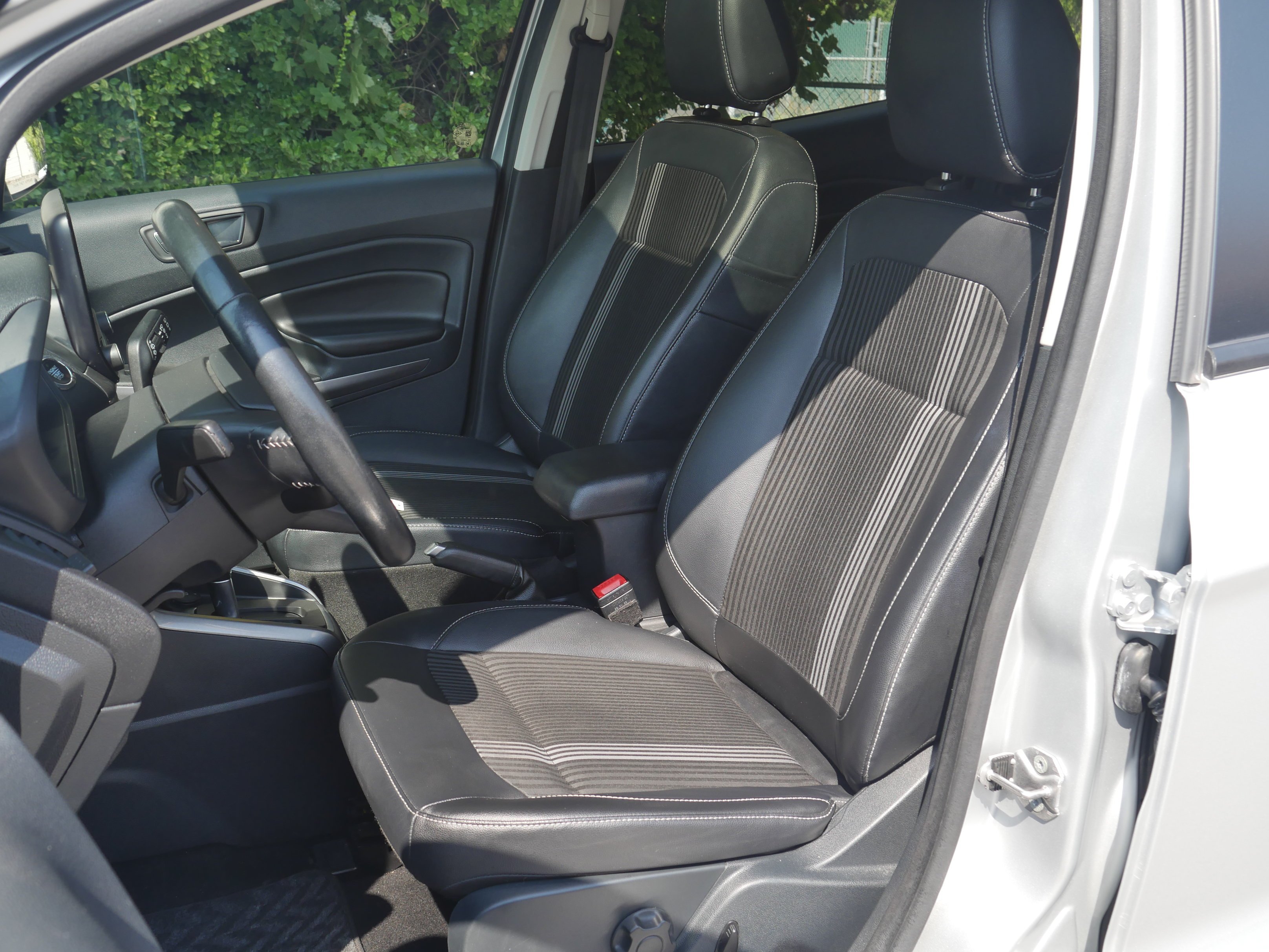Used 2020 Moondust Silver Metallic Ford SES image 31