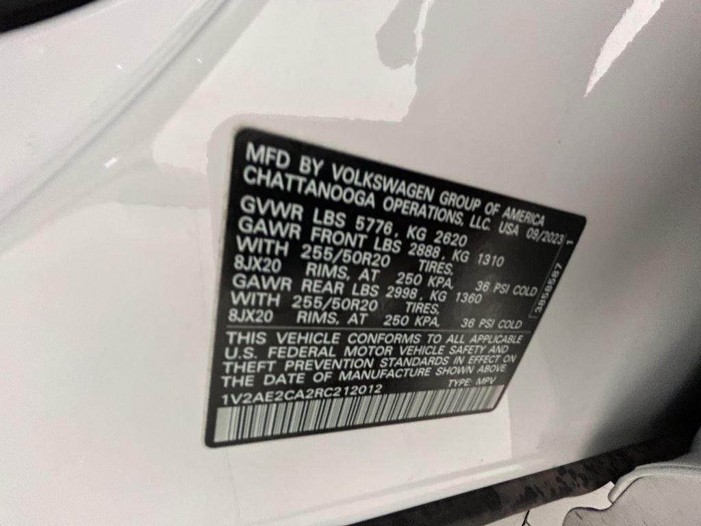 Used 2024 White Volkswagen 2.0T SEL R-Line image 20