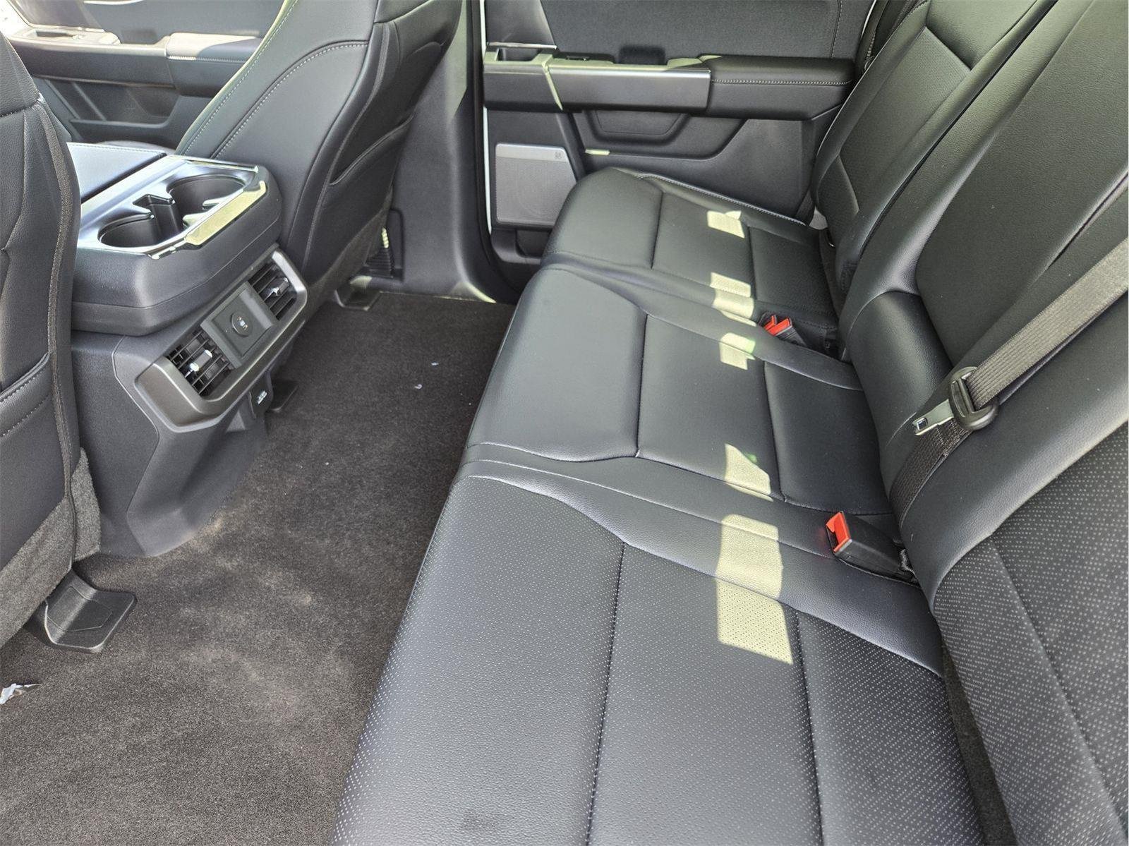 New 2026 Star White Metallic Tri-Coat Ford Lariat® image 18