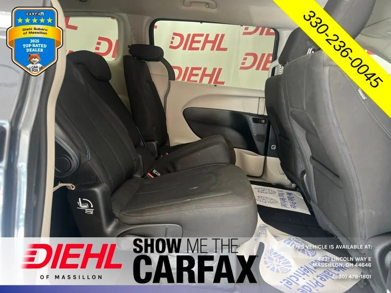 Used 2021 Gray Chrysler Touring image 10