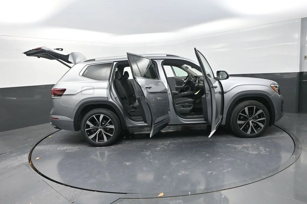 New 2026  Volkswagen 2.0T SEL Premium R-Line image 37