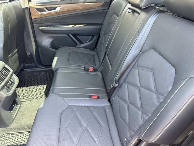 Certified Used 2024 Black Volkswagen 2.0T SE w/Technology image 25