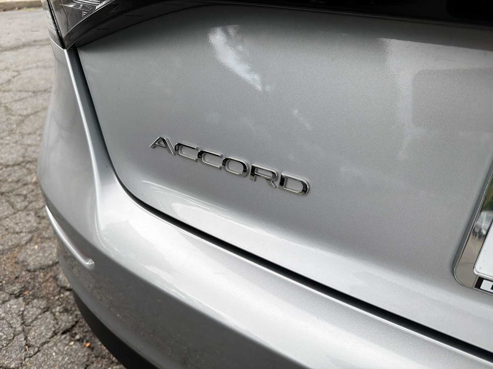 2023 Honda Accord EX - Photo 18