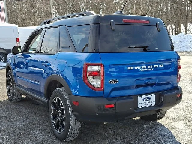 New 2025 Velocity Blue Metallic Ford Outer Banks® image 3