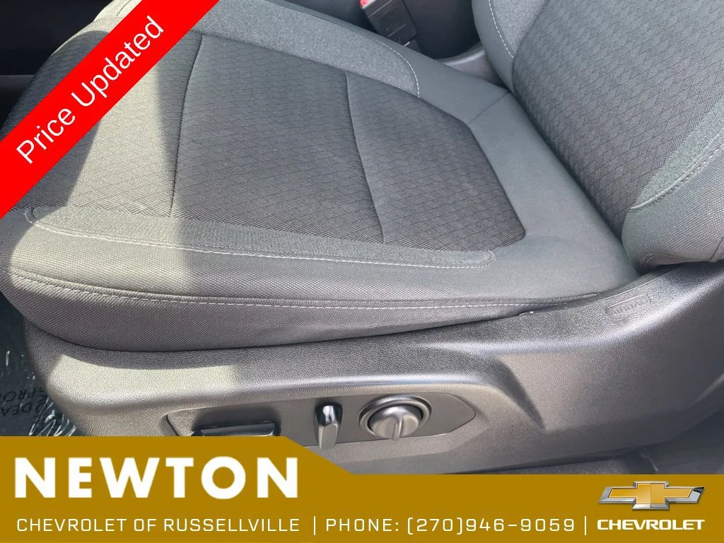 Used 2021 SUMMIT WHITE Chevrolet RST image 6