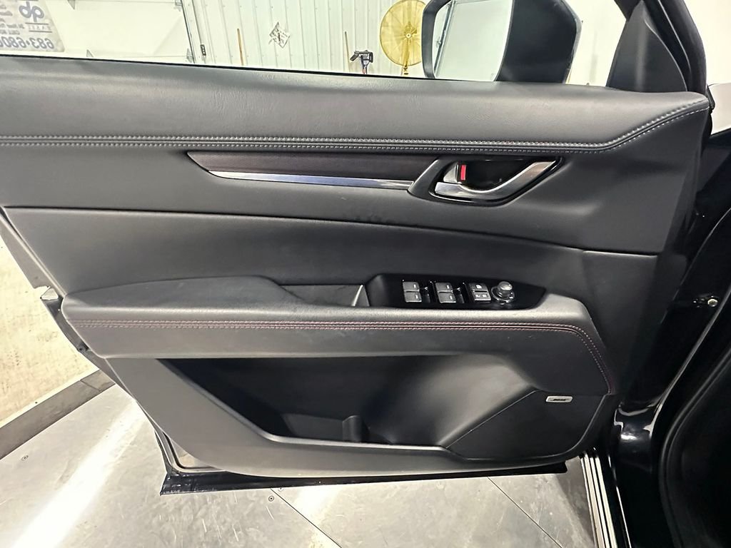 Used 2025 Black Mazda 2.5 S Carbon Edition image 19