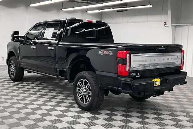 Used 2023 Agate Black Metallic Ford Limited image 3