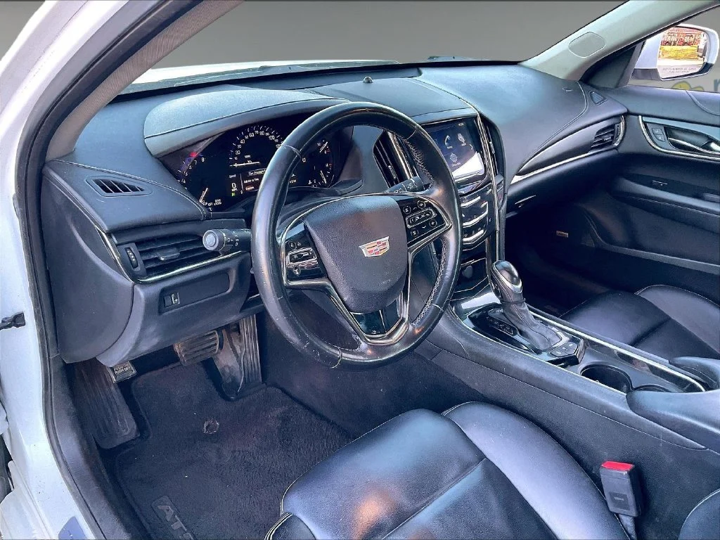 Used 2016 Crystal White Tricoat Cadillac 2.0L Turbo image 8