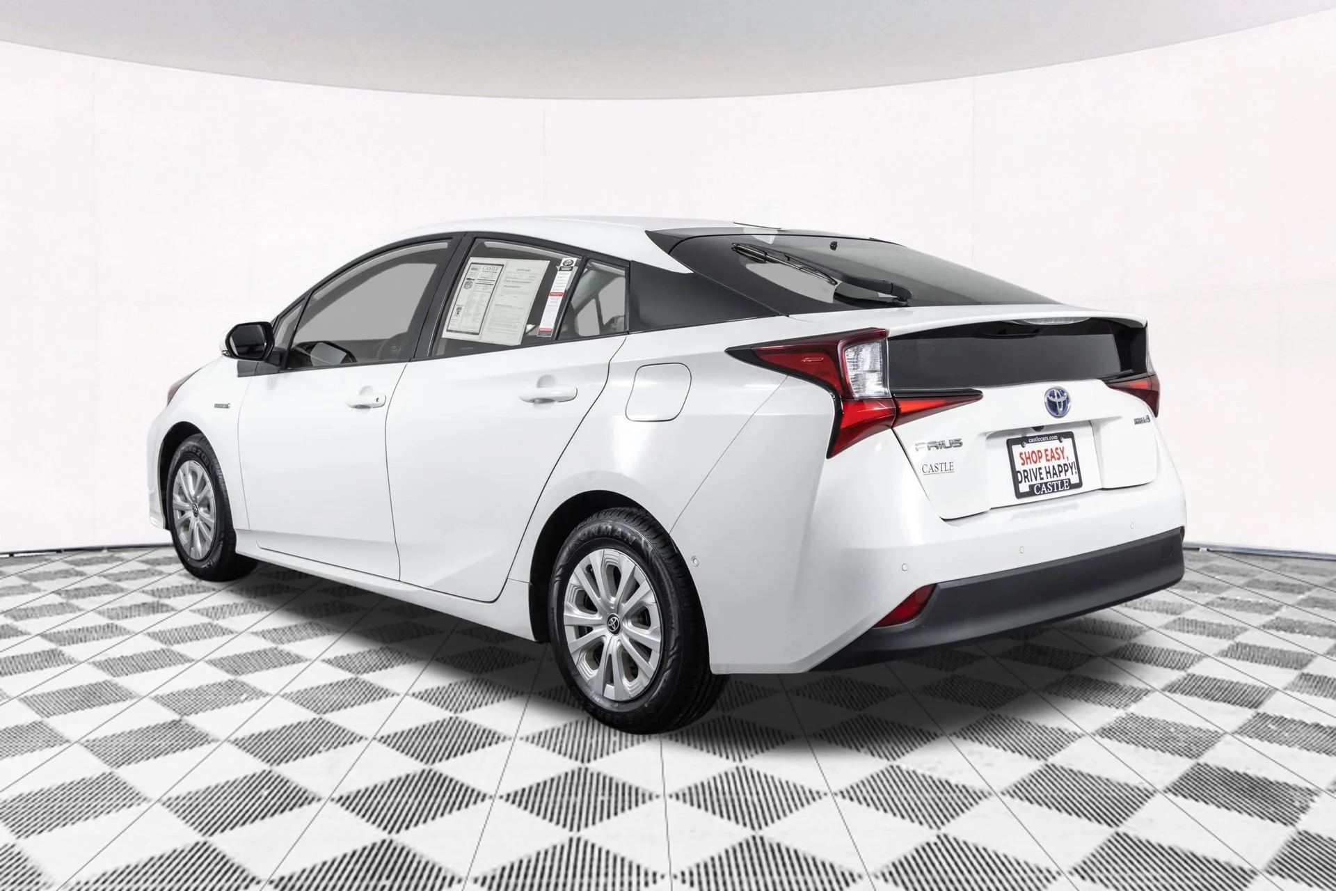Used 2021  Toyota L Eco image 13