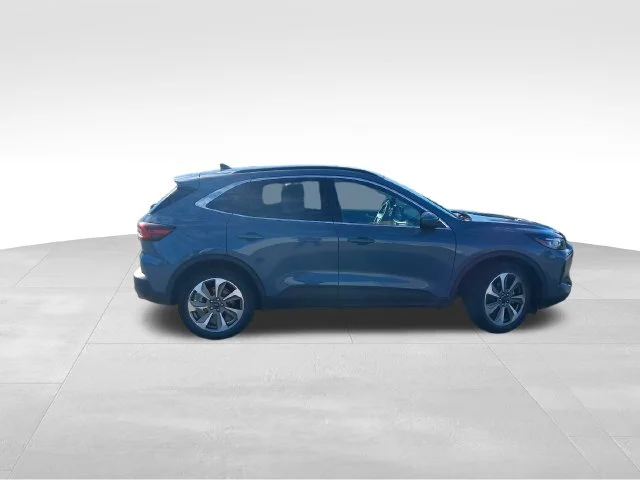 Used 2025 Blue Ford Platinum image 11