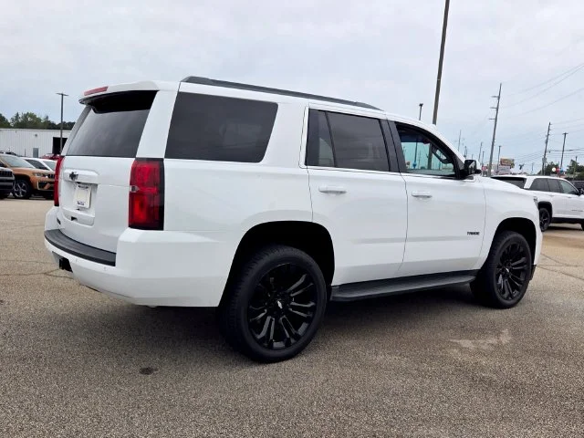 Used 2018 White Chevrolet LS image 14