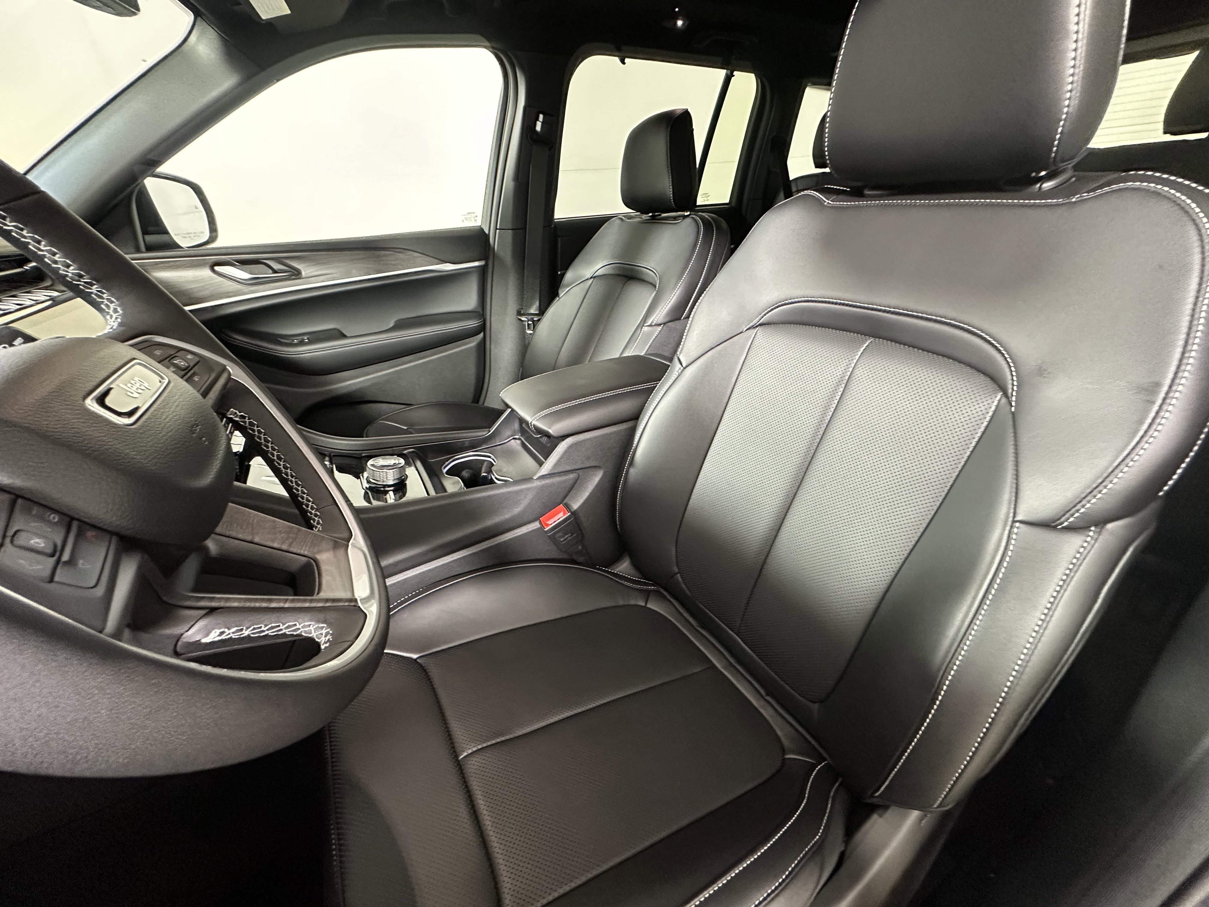 2025 Jeep Grand Cherokee Limited - Photo 9