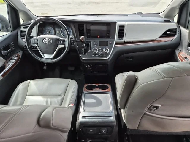 Used 2017 White Toyota Limited Premium image 21
