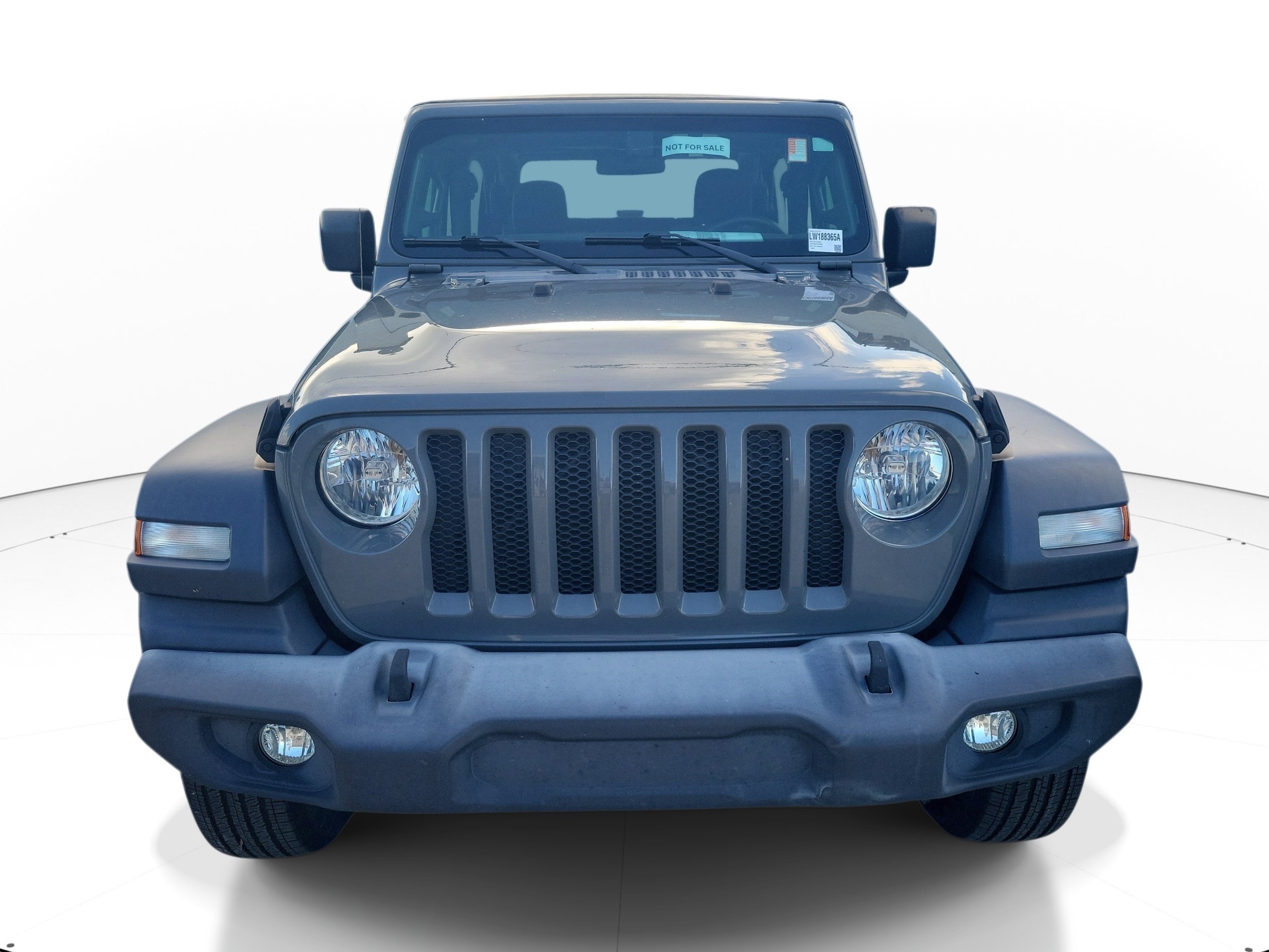 Used 2020 Sting-Gray Clearcoat Jeep Sport image 2