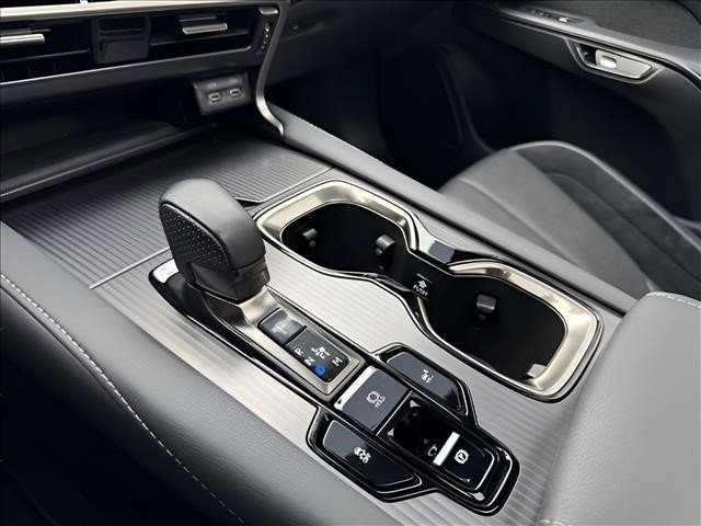 Used 2023 Iridium Lexus RX 500h F SPORT Performance image 22
