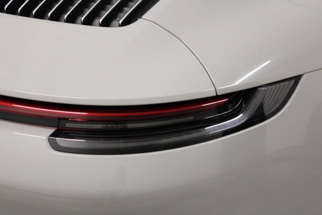 Used 2024  Porsche Carrera 4S image 12