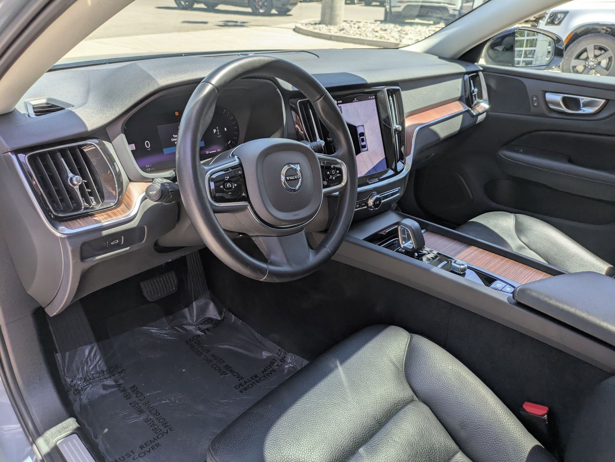 Used 2024 Blue Volvo Plus Dark Theme image 14