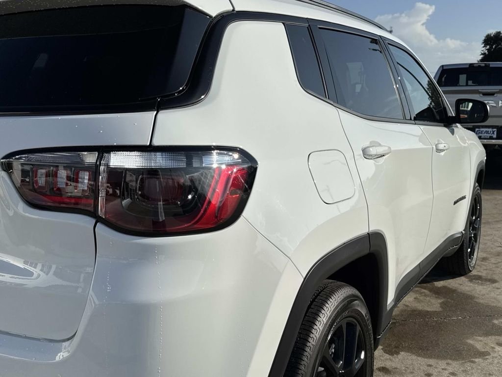 2026 Jeep Compass Altitude - Photo 14