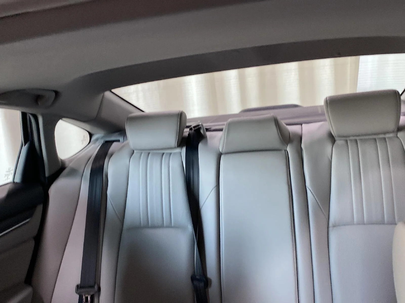 Used 2018 Modern Steel Metallic Honda Touring image 44
