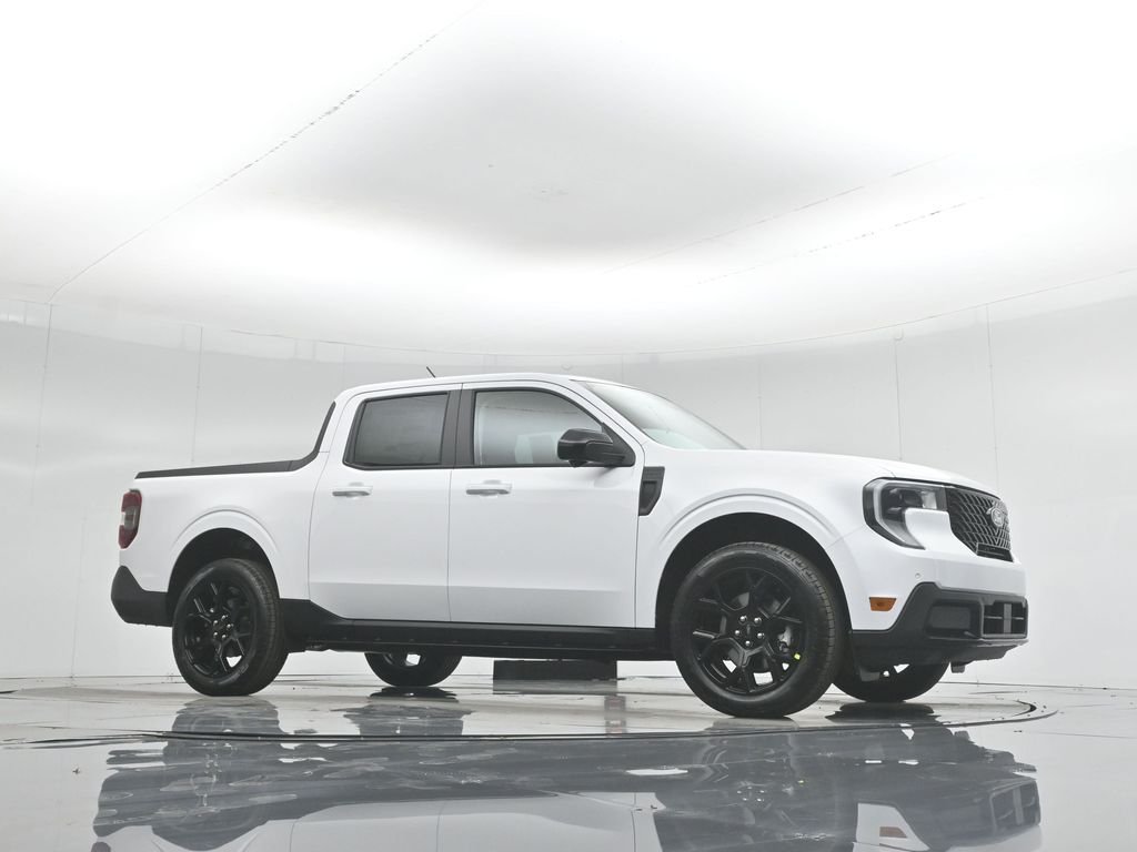 New 2026 Oxford White Ford Lariat image 3