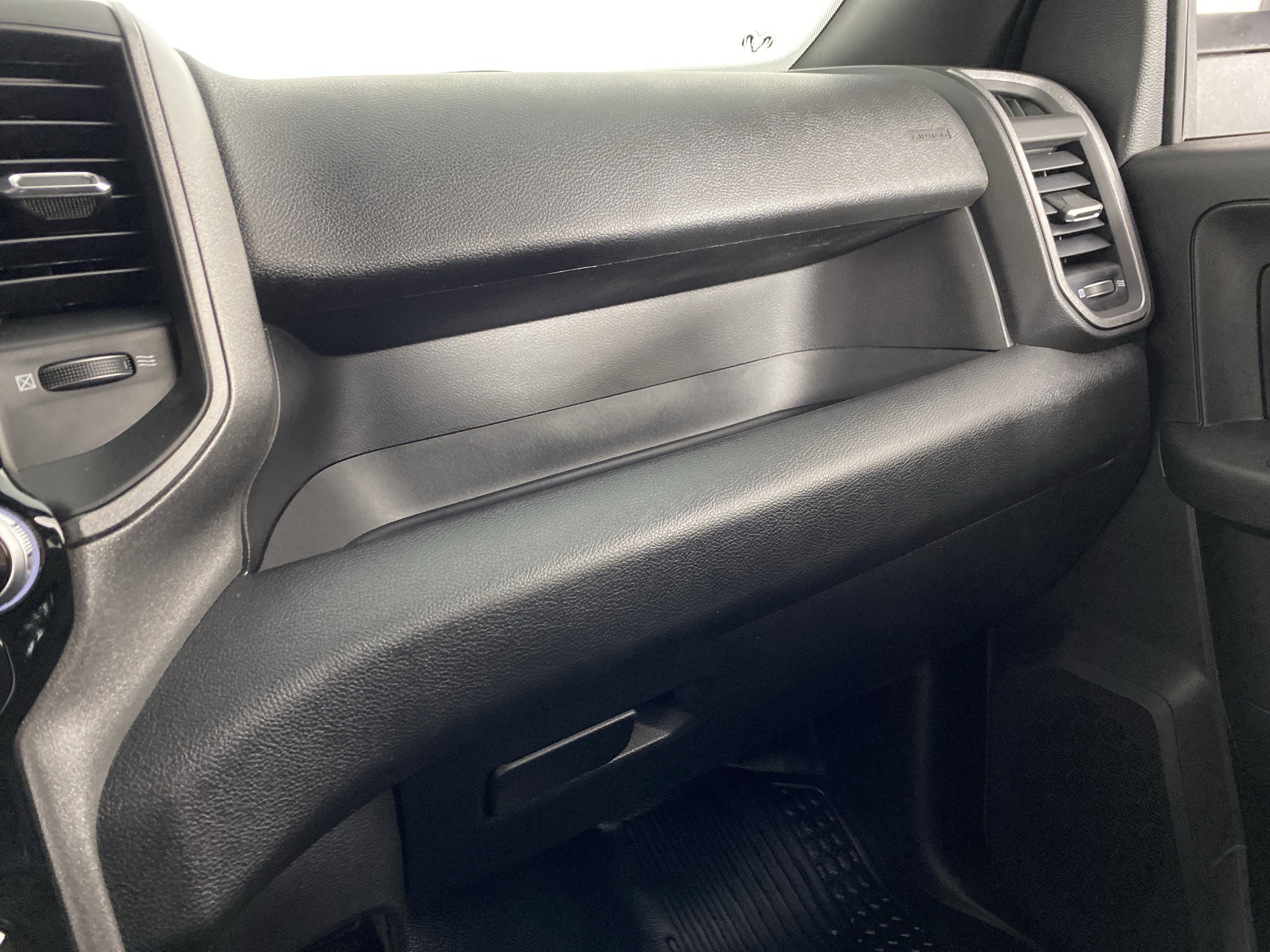 2026 RAM 2500 Tradesman - Photo 28