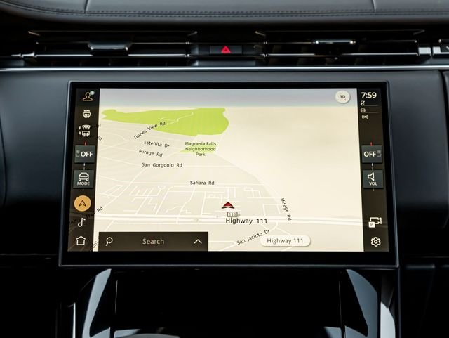 Used 2024 Fuji White Land Rover Dynamic SE image 21
