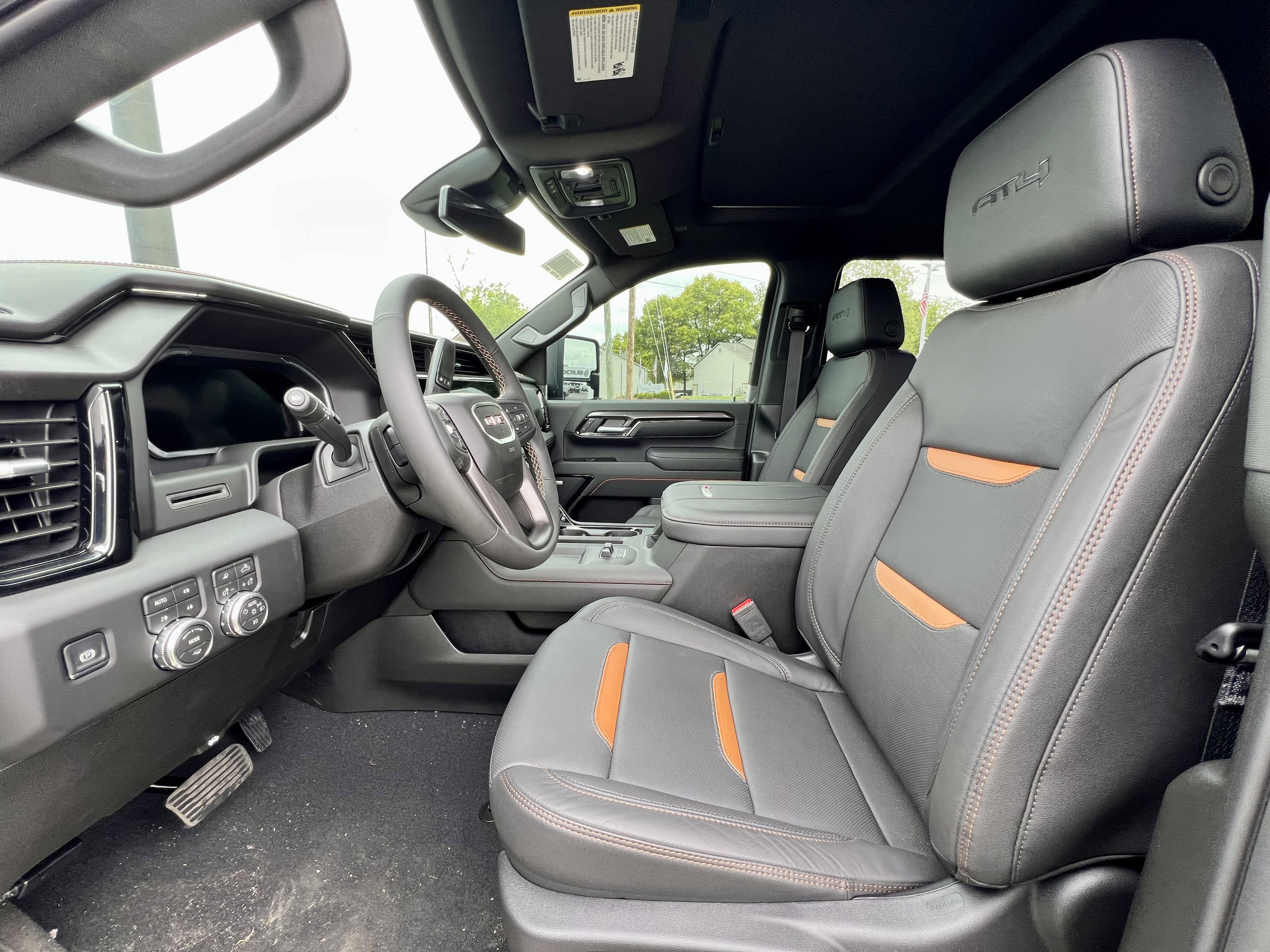 2026 GMC Sierra 2500HD AT4 - Photo 17