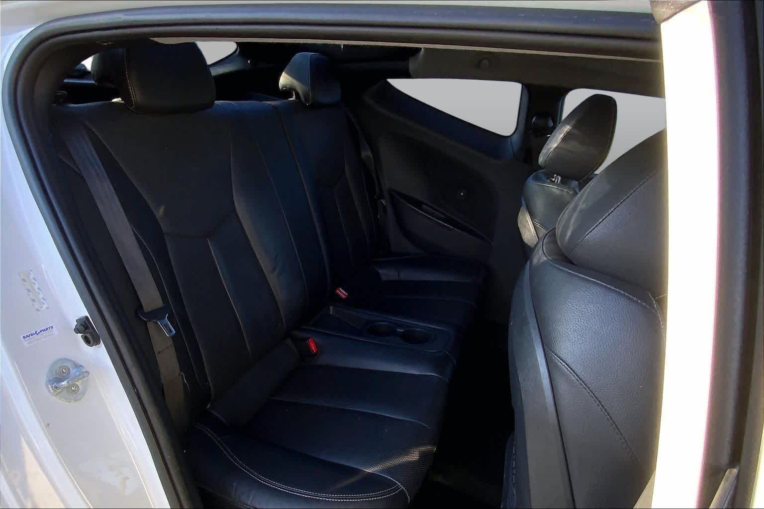 Used 2014 Elite White Pearl Hyundai Turbo image 17