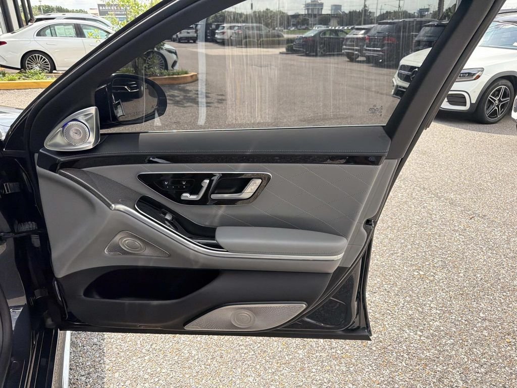 Certified Used 2021  Mercedes-Benz S 580 image 14