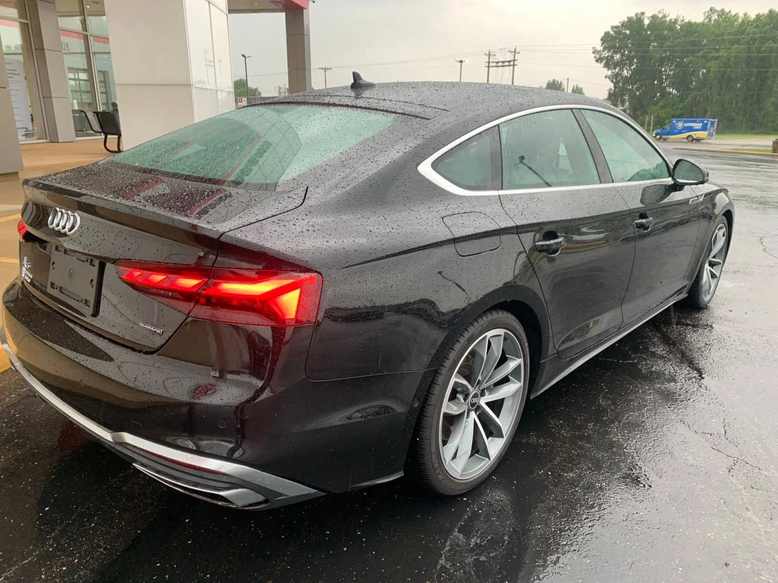 Used 2021  Audi 45 S line Prestige image 9