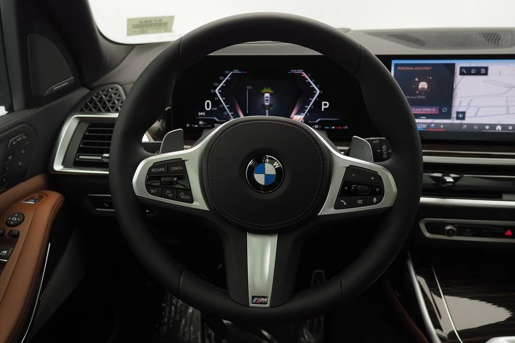 New 2027 Mineral White Metallic BMW xDrive40i image 12