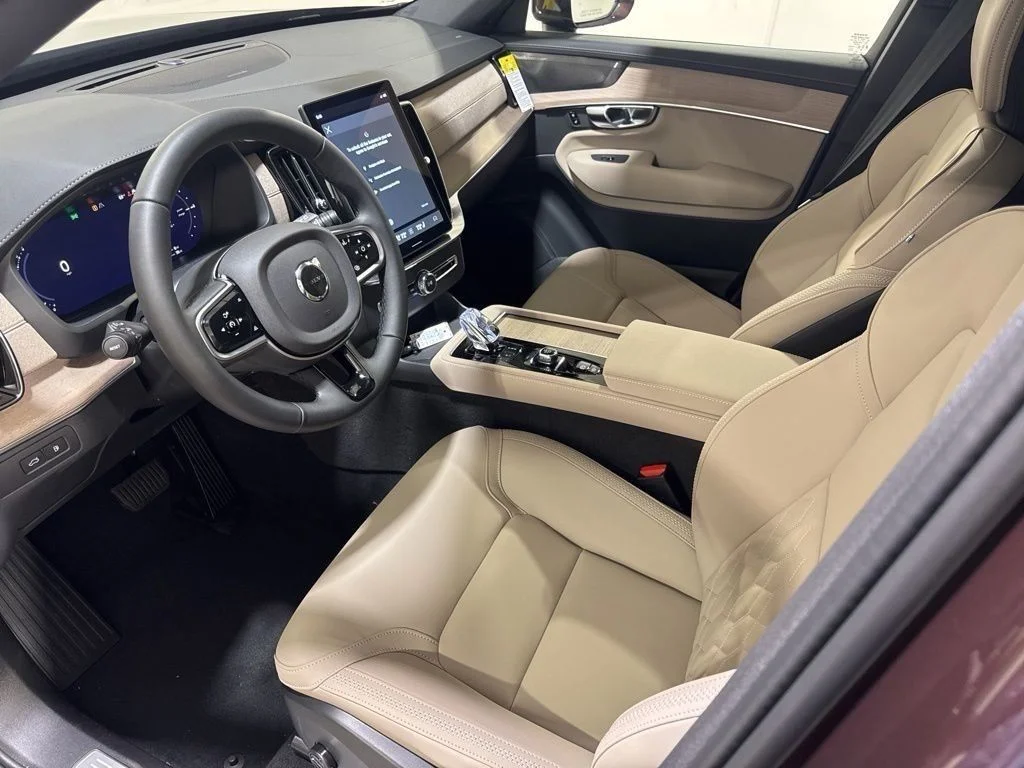 New 2026 Red Metallic Volvo T8 Plus image 18