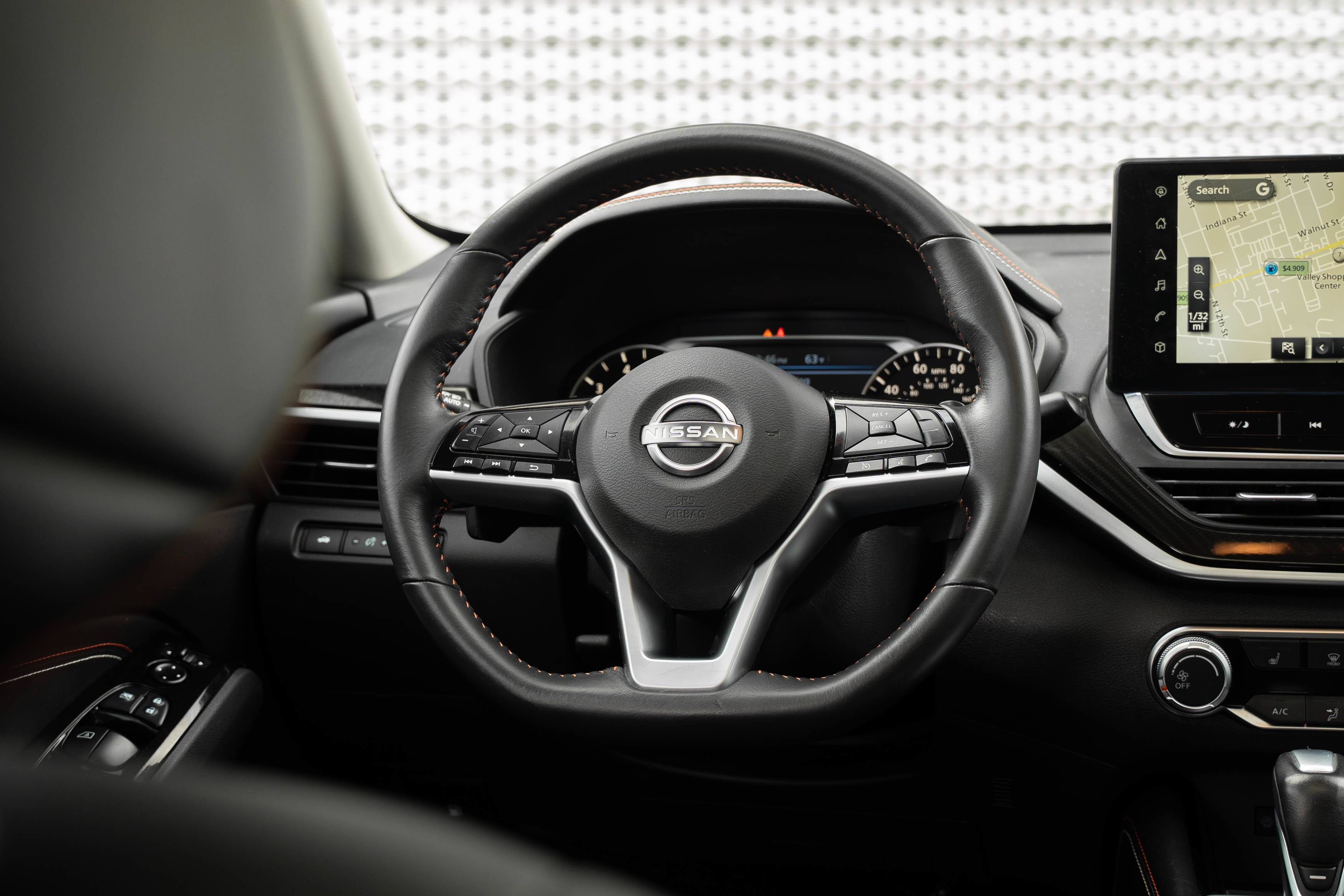 Used 2023 Deep Blue Pearl Nissan 2.5 SR image 9